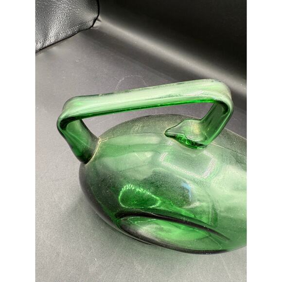 Brevetto No 10.970 Hand Crafted Italian Green Glass Wine Decanter - Picture 7 of 7